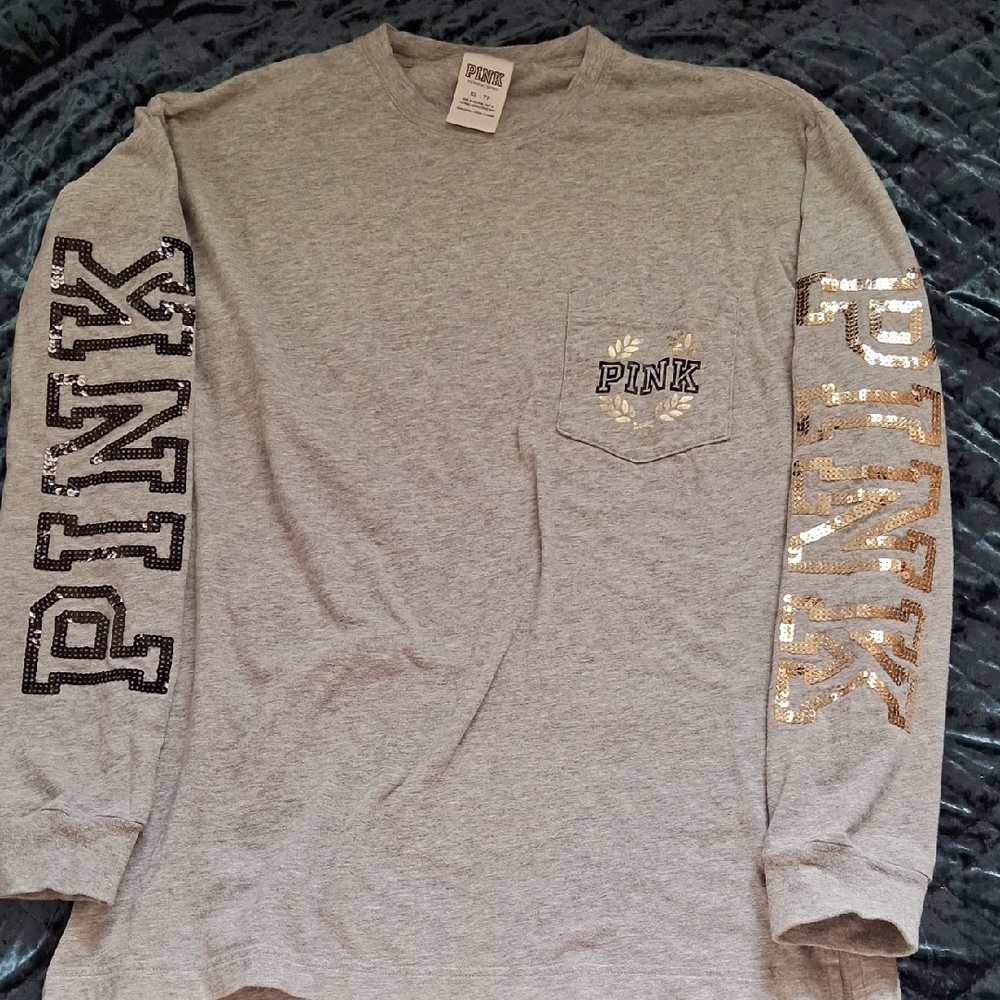PINK Victoria's Secret Gray Long Sleeve with Sequin Logo